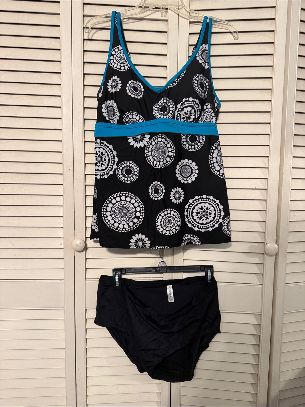 Lane Bryant Black & Turquoise Patterned Womens Tankini Set